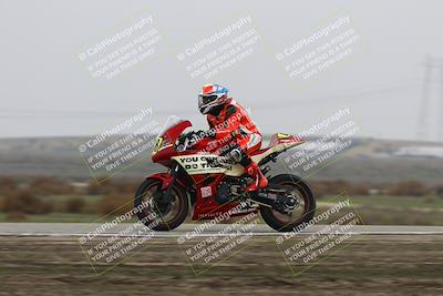 media/Nov-29-2025-TrackDaz (Sat) [[10ae2d9bce]]/B Group/Session 4 (Wheelie Bump)/